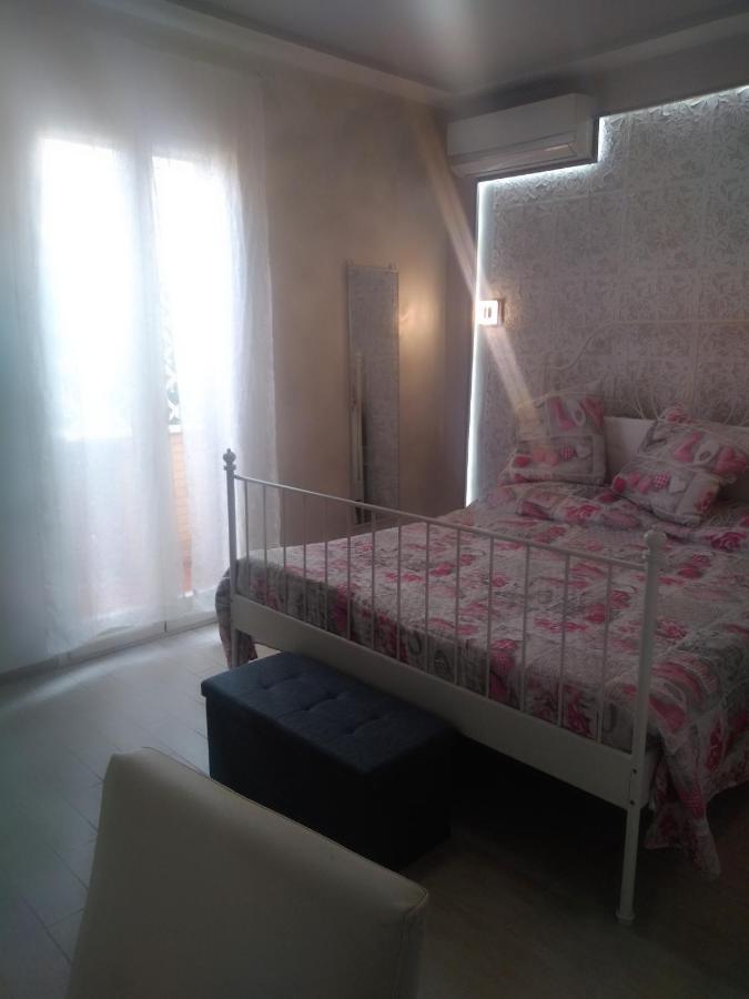 Rosilienza Suites Private Spa, Patio Garden Free Trasfer To & From Airport Fiumicino Exterior foto